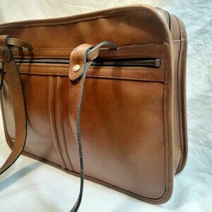 Vintage Leather Shoulder Bag